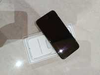 Телефон iPhone  SE 2024