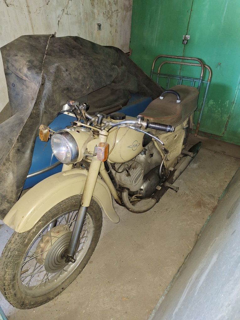 Продам антикварный мотоцикл ИЖ  Ю2К  1968года выпуска.