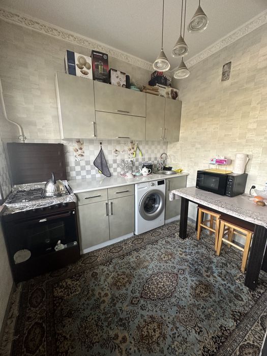 Продается Своя квартира 2/2/9 Метро Ойбек , Мирабад