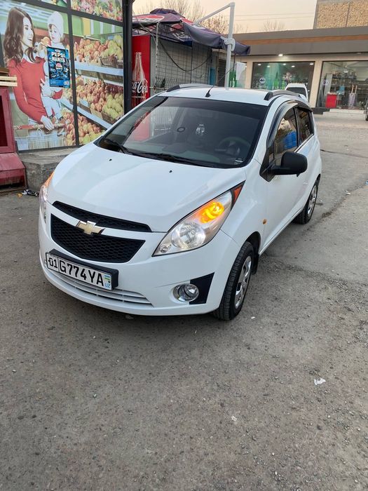 2011 yl spark sotladi