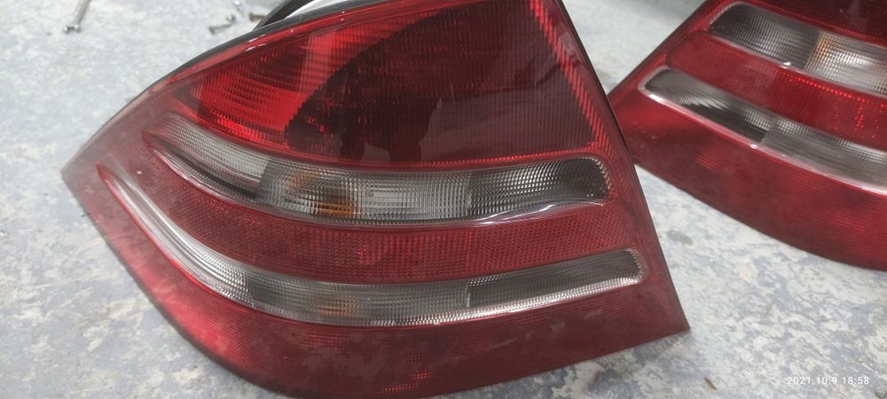 Mercedes benz W 220 орка фара сотилади