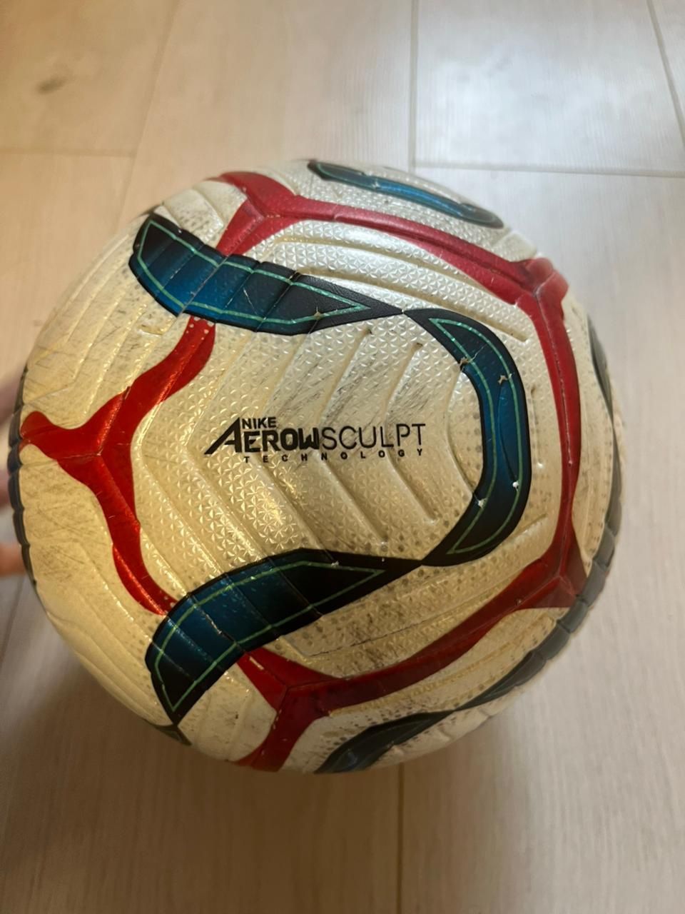 Продам мяч Nike ACADEMY PLUS 2026