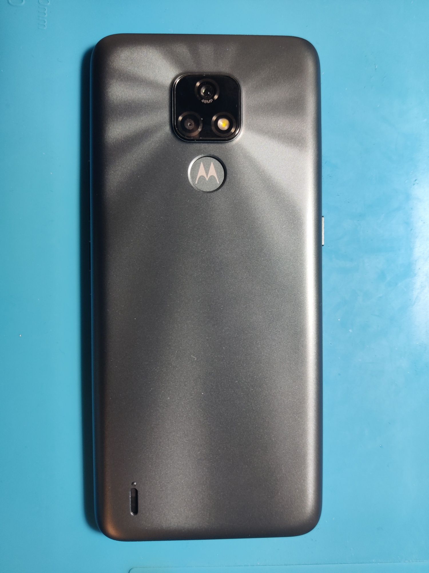 Telefon Motorola E7 Impecabil