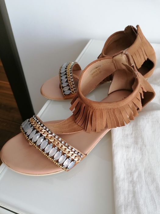 Sandale Hinson din piele naturala întoarsă 36