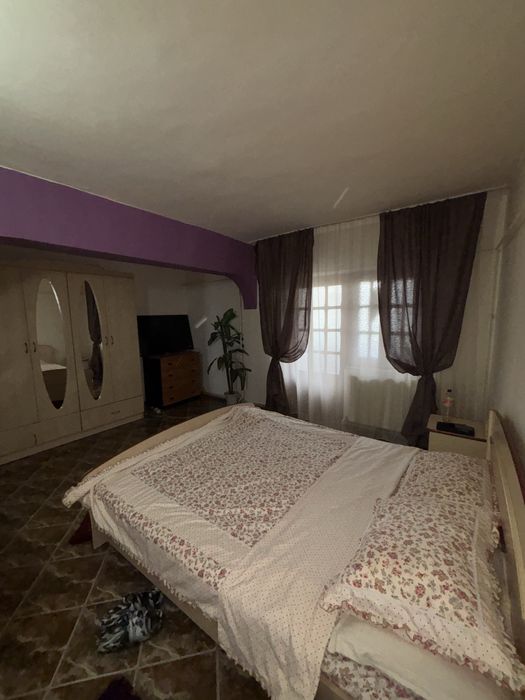 Apartament 4 camere decomandat , 120 mp, Centru, Liceul Teoretic