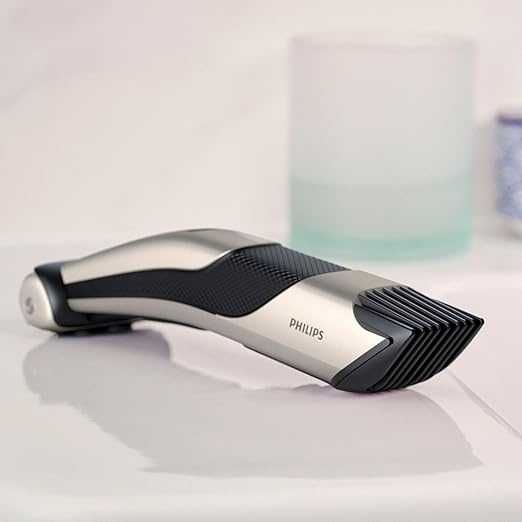 Водоустойчив тример за тяло Philips 7000 BG7025/15 машинка двойна