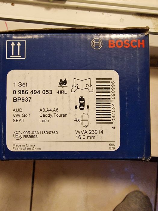 Set placute frana fata + spate , pivoti , bucsa Vw Caddy 2008