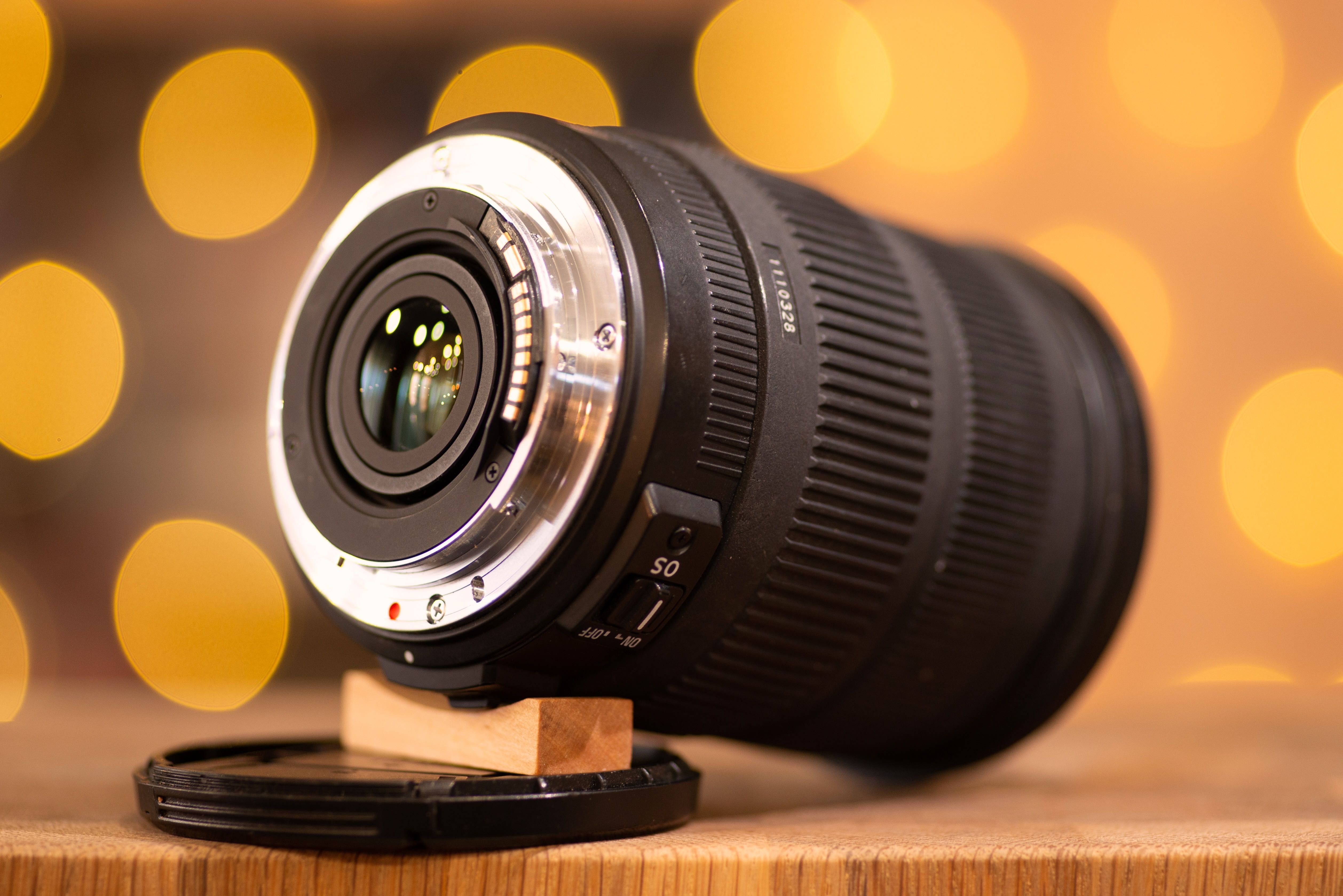 Sigma 18-200mm f/3.5-6.3 DC OS EF-S обектив Канон