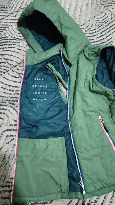 Жакет от бренда FOURLAPS, фирменная товар!