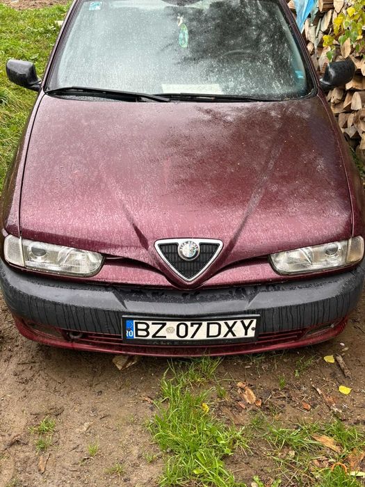 Vând Alfa Romeo bună stare, preț ușor negociabil