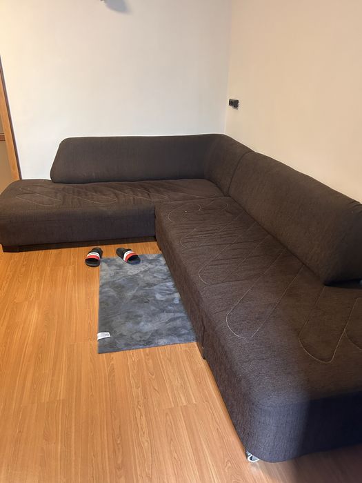 Диван 220 300 в отлично състояние