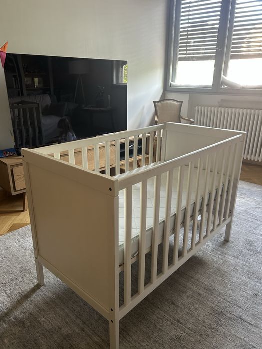 Pat nou nascut/ sugari IKEA Sundvik