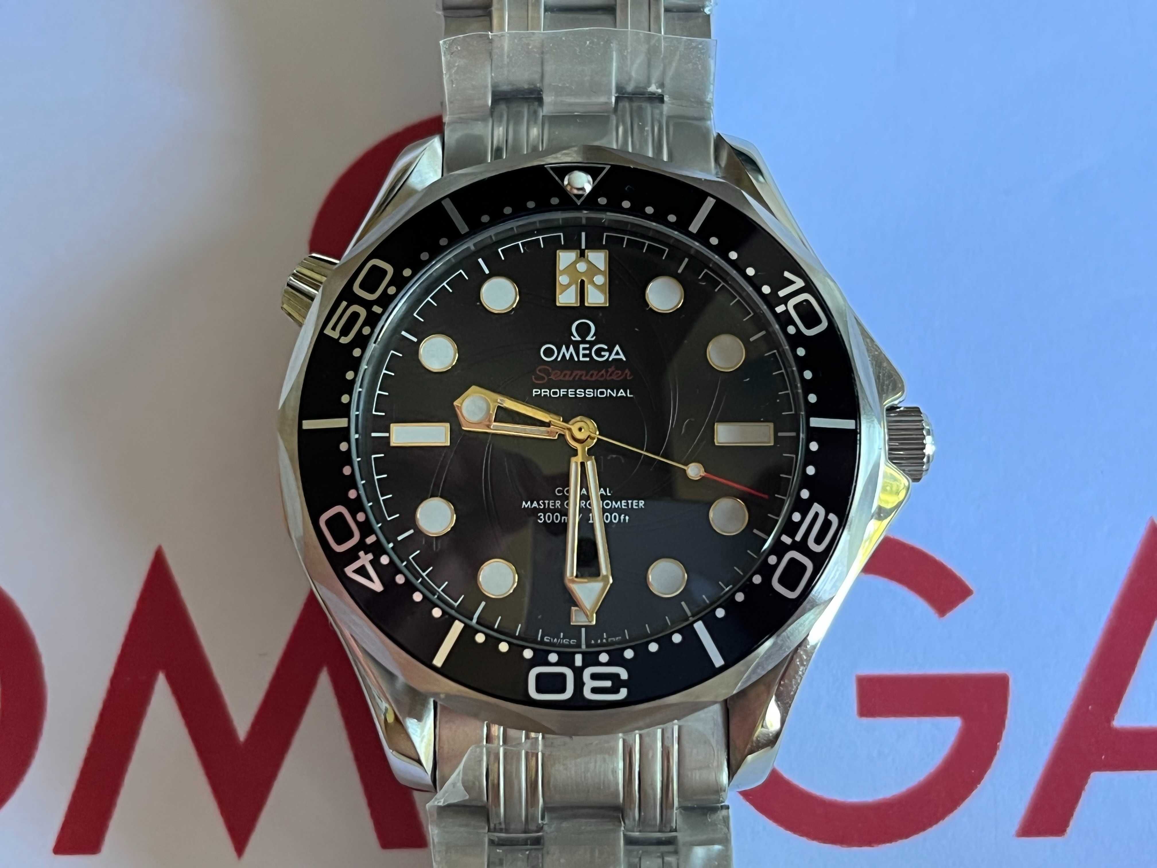 ОMEGA SEAMASTER DIVER 300M "James Bond" 42мм механичен