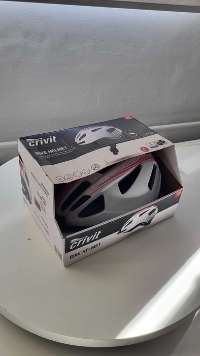 Cască bicicletă Crivit – mărime S/M și reglabilă
