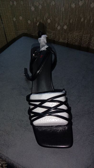 Женские туфли размеры 36, 37