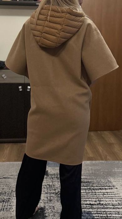 Пончо оригинални на Moncler