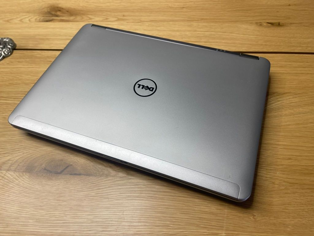 Laptop Dell E6440 I5-4310 4GB ram SSD 256GB + sim 4G in stare perfect