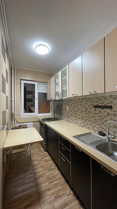 Apartament 2 camere semidecomandat, 40 mp – Aleea Secelenilor, etaj 2