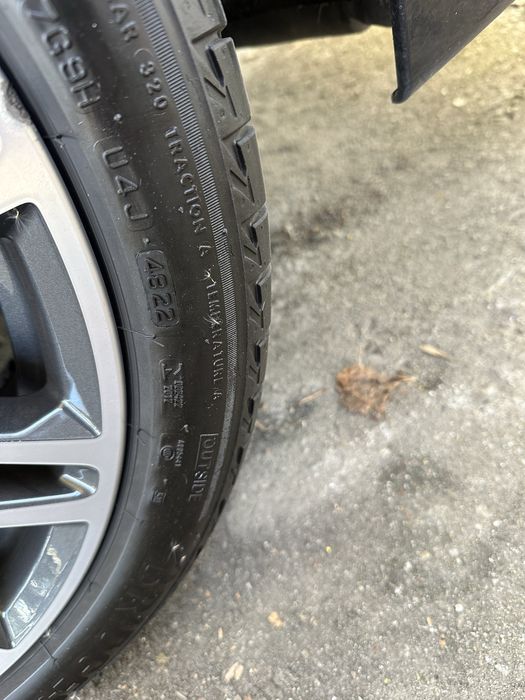 Anvelope vara 245/40 R19  Bridgestone Dot 2022 Runflat