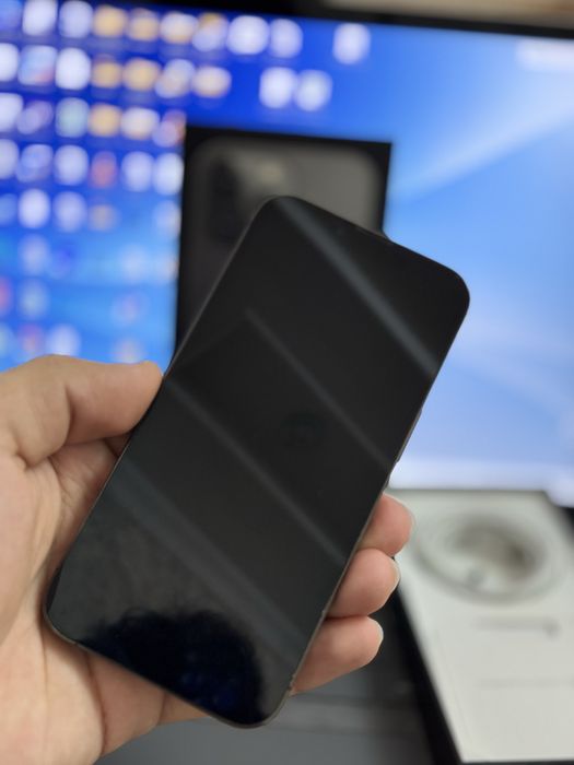 Продаю iPhone 13 pro 256