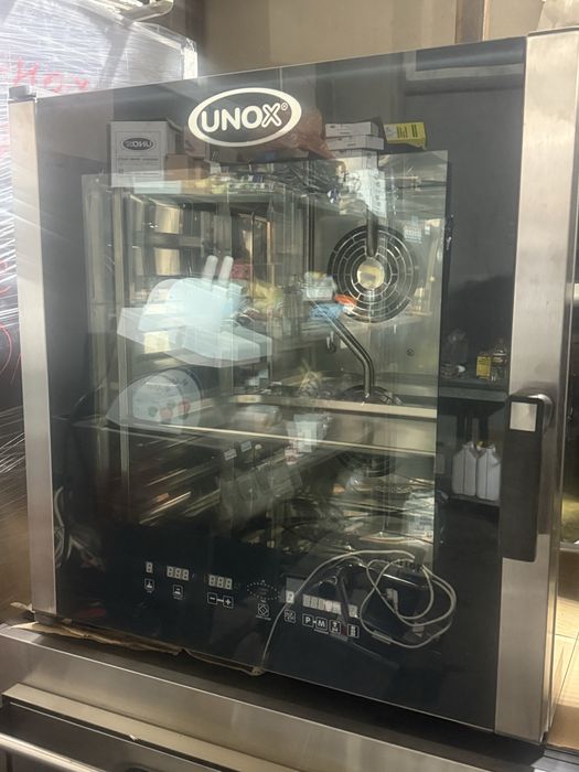 Пароконвектомат  Конвекционная печь Unox