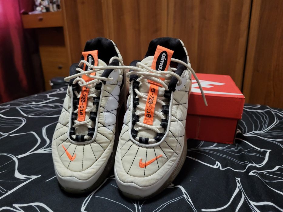 Nike Airmax 720-818