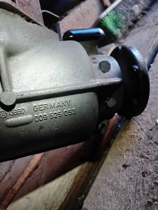 Голф 3 синхро, 1.8 бензин