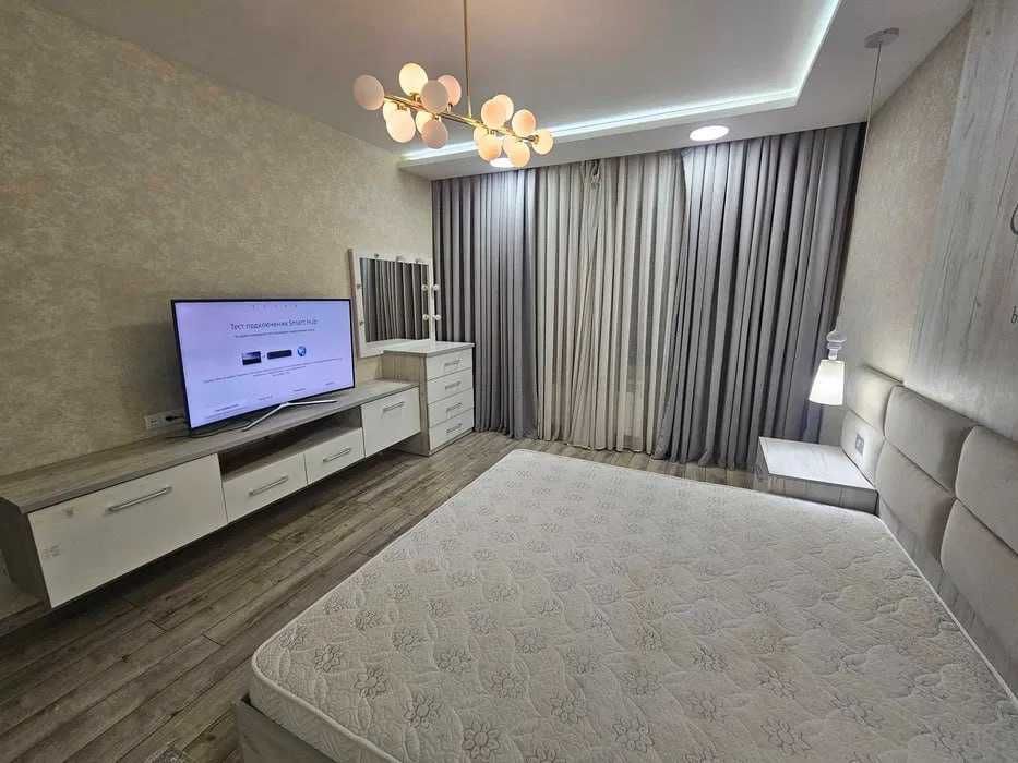 Успейте Сдается Новая 3х ком Квартира Ор-р метро Новза 985*