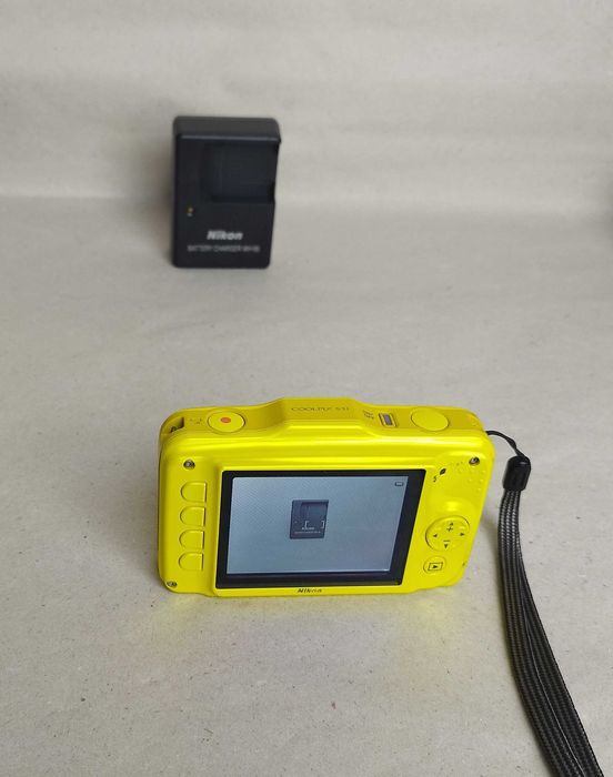 Екшън фотоапарат / камера Nikon CoolPix S31