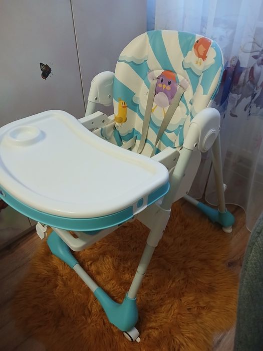Scaun de masa bebe