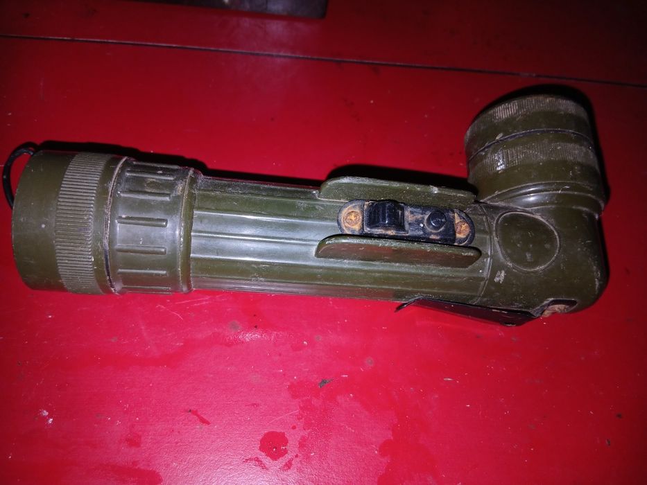 Analizor de gaze portabil IVP-1U1.1, fabricat în URSS.