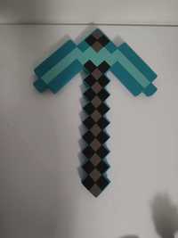 Minecraft диамантена кирка