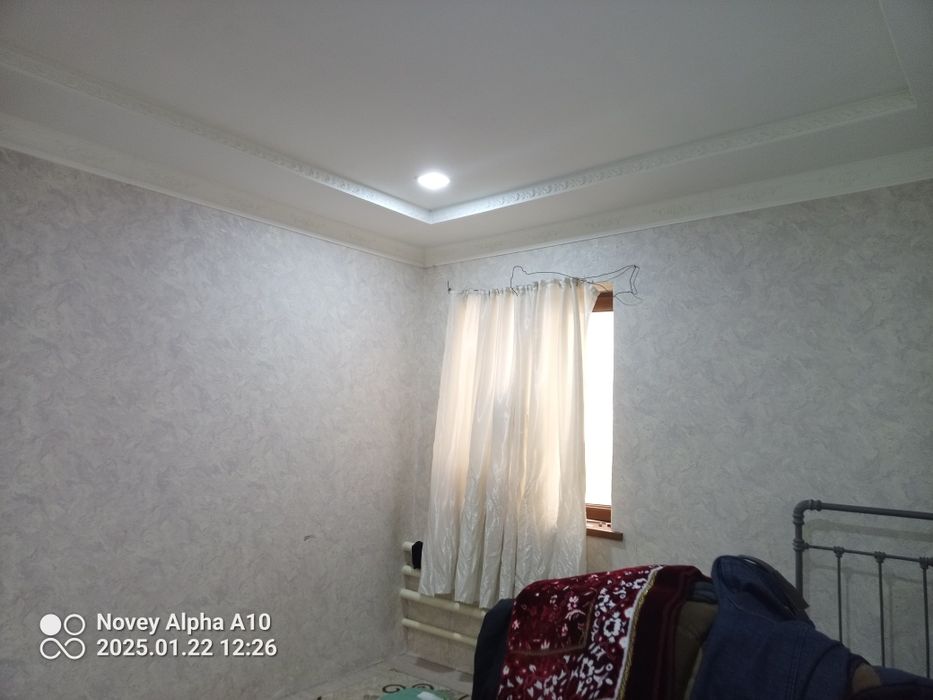 Uy sotiladi olmazor tumani chuqyrsoyda 3.6 sotix