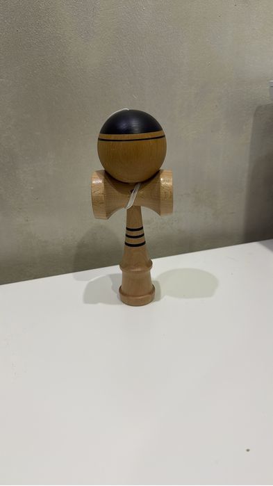 Kendama din lemn