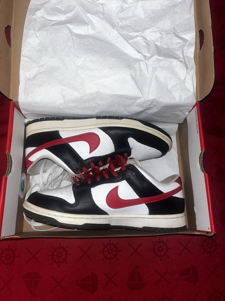 Nike Dunk Low Red Swoosh