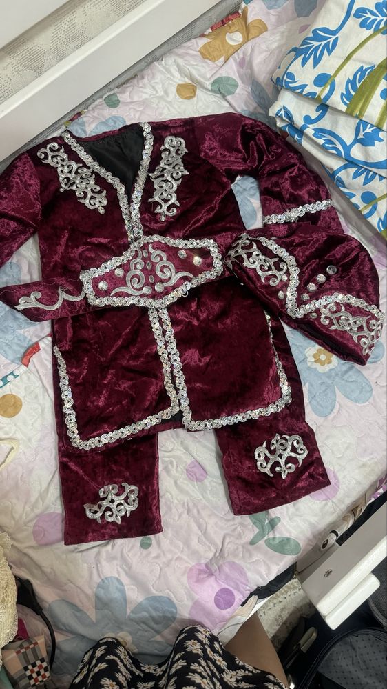 Продам национальную одежду для мальчика