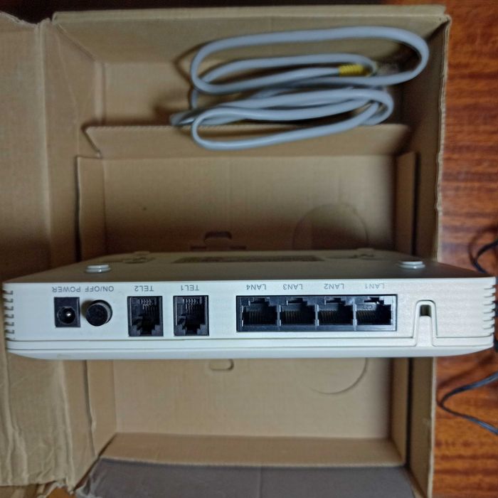Роутер 1gb EchoLife HG 8245 Скоростной роутер по технологии GPON 1gb/s