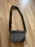 Louis Vuitton чанта