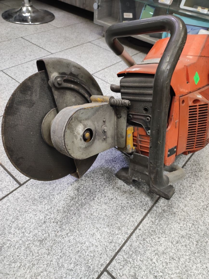 Фугорез Husqvarna Robel
