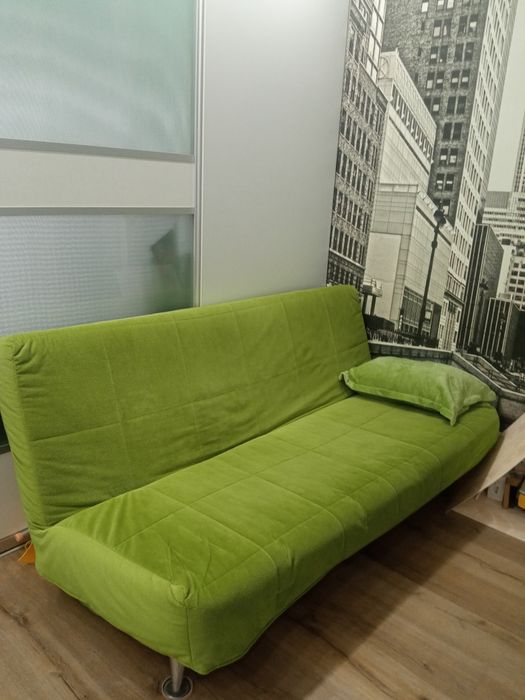 Продам диван в хорошем состоянии