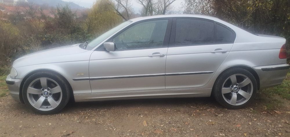 BMW seria 3 e46. Fac și schimb