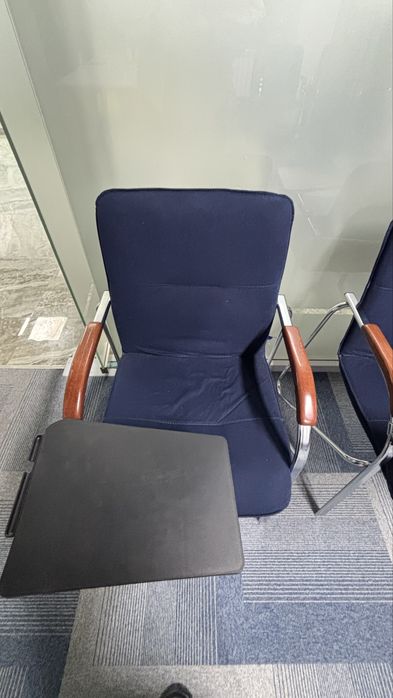 Стул с пюпитером