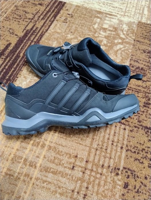 Спортни обувки adidas terrex