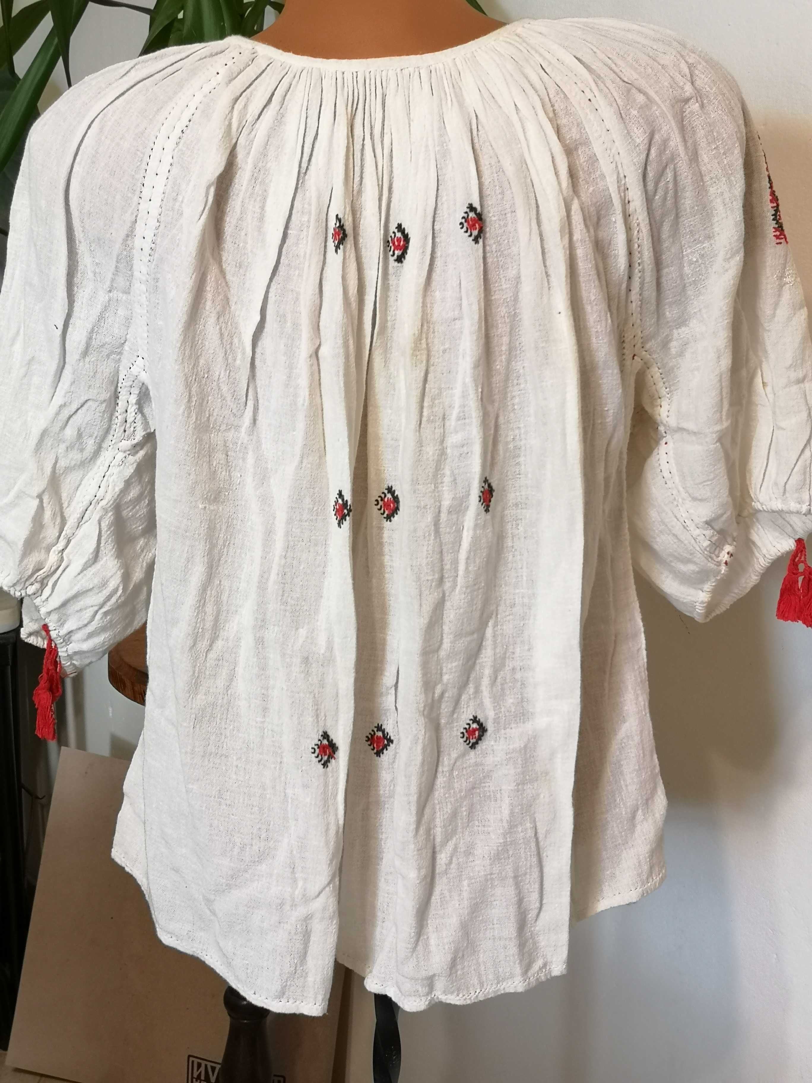 Разкошна Старинна Хърцойска Риза Рокля от Народна Носия