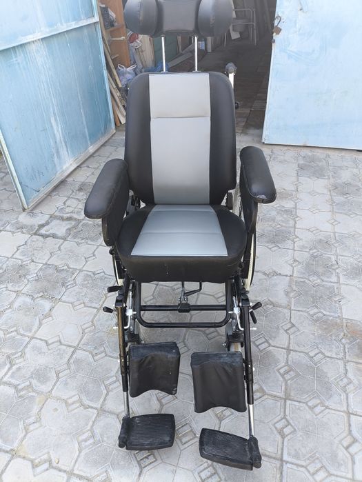Инвалидное кресло