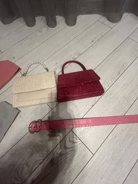 Чанти, колан бюстиета