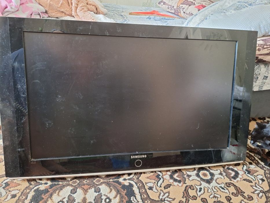 Продам телевизор Samsung