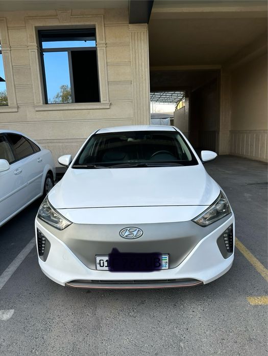 Hyundai ioniq elektromobil