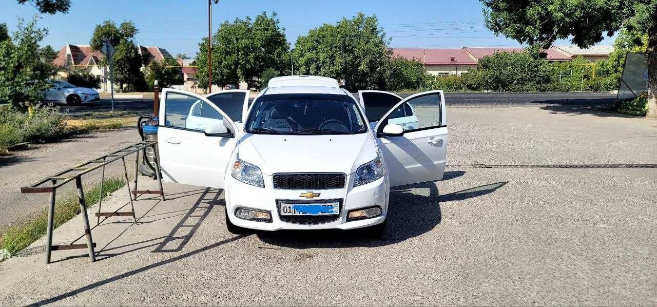 Nexia 3 mexanika 2019 benzin-gaz oq