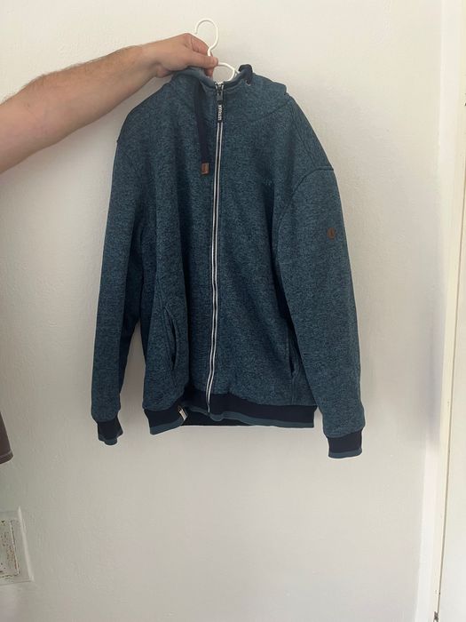 Зимно мъжко яке с вата